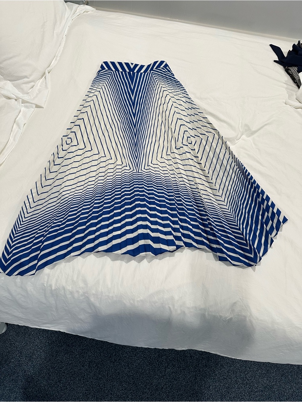 Boss Blue and White Geometric Pleated A-Line Skirt